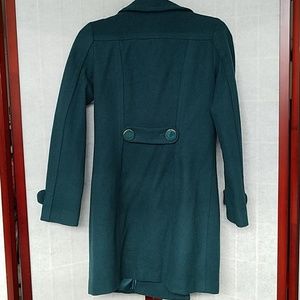 H&M Jackets & Coats - H&M Forest green knee-length pea coat. Size 6 H&M Jackets & Coats - H&M Forest green knee-length pea coat. Size 6